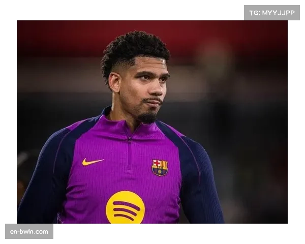 巴萨阿劳霍临时客串 后防线伤病迫使球员位置调整